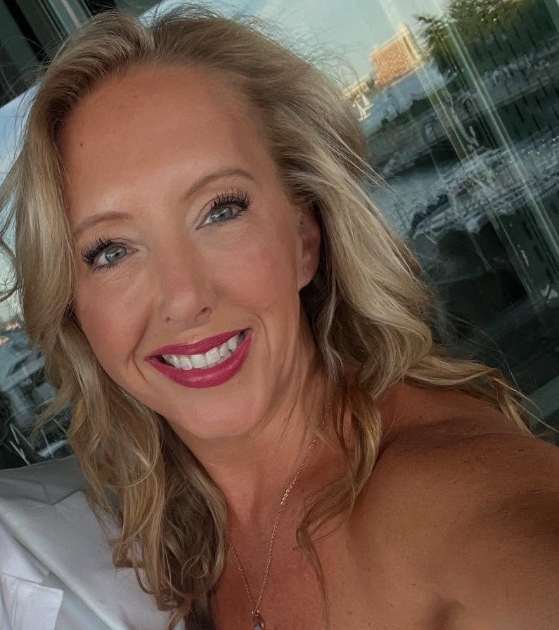 Jill Carilli, Finance Director